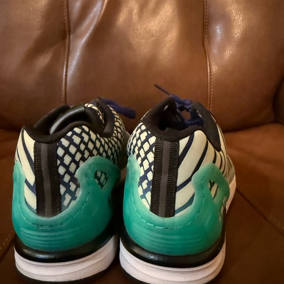 Adidas Zx Flux Xeno Mint (Glow In The dark) size 6 - Picture 2 of 11